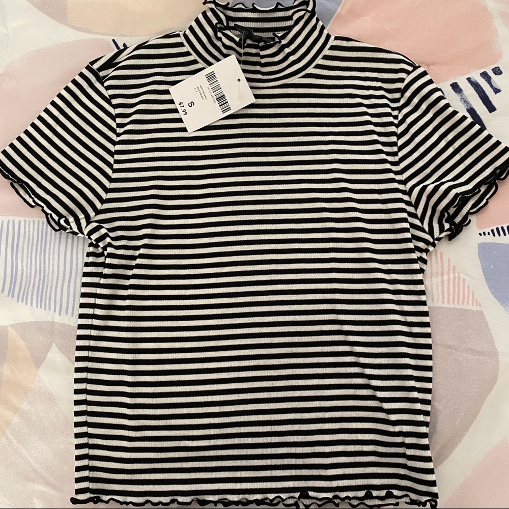 Forever 21 Stripped Turtle Neck